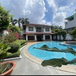 bán biệt thự vip dương quảng hàm - 320m - ( 16 x 21m ) giá rẻ đầy đủ công năng. chủ cần bán gấp