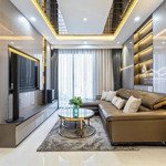 cần cho thuê chung cư xi grand court quận 10. dt 80m2, 2pn 2wc. giá 15tr/th. lh: 0939 271 410 (tài)