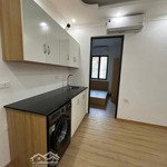 bán tòa nhà 66m2x5 tầng, tại 105 bạch mai, đang cho thuê 35tr/tháng, sđcc, mtg