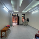 nhà riêng ngõ phố trần đại nghĩa đại la dt 85m2x4,5t giá 25tr/th