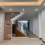 chính chủ cho thuê nhà 4 tầng mặt tiền mạc đỉnh chi vị trí vàng kinh doanh