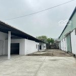cho thuê kho xưởng ngã 3 ngũ hiệp, thanh trì dt 310m2 chính chủ 0941165994