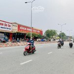 bán nhà mặt tiền lê trọng tấn. dt 4x19m, nhà cấp 4, giá 14,9 tỷ.vị trí đẹp,gần tân kỳ tân quý