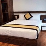 do nợ nhiều gia đình cần bán gấp khách sạn 16p tại mặt đường hạ long, diện tích: 112.5m2