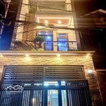 nhà 3 tầng 4 phòng ngủ, 4wc, đường xe hơi thông gần khu dân cư hiệp thành city