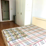cho thuê toà chdv đường 3/2, quận 10 16 phòng (wc riêng) dt 7x15m giá 65 triệu/tháng