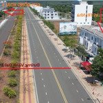 nhà mặt tiền đường 60m đối diện kcn đồng xoài 3.thanh toán 1 tỷ 050 triệu nhận nhà cho thuê 18tr/t