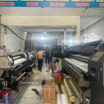 cần bán gấp nhà mặt tiền sân bay tân sơn nhất trong 2 tuần.
diện tích: 6.2 x 26m (tổng 150m)