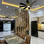 bán nhà chính chủ hẻm 142 nguyễn thị thập, quận 7 4pn, 5wc, full nội thất giá 5.2 tỷ