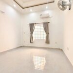Nhà mới 56.7m2 - 3PN - Bán 4.9 tỷ - Hẻm Huỳnh Tấn Phát, Quận 7