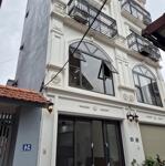 Nhà đẹp 5 tầng làng Vàng Cổ Bi giá nhỉnh 5 tỷ