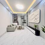 Cần bán nhà riêng Trần Quốc Vượng, Cầu Giấy. DT 30m2 x 5 tầng, giá 7,5 tỷ