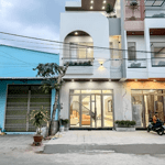 Bán gấp nhà đẹp sang mặt tiền Đinh Đức Thiện – Bình Chánh – giá chỉ 3 tỷ 100 triệu