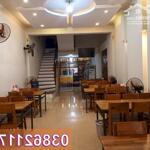 Chính chủ cần sang nhượng nhà hàng đang hoạt động tốt tại Thái Hà, Đống Đa, Hà Nội. LH 0386211746