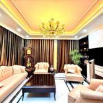 CHỈ 23 TỶ SỞ HỮU NHÀ MẶT TIỀN TO, NỘI THẤT XỊN, GARA Ô TÔ, SÁT PHỐ, Ở SƯỚNG PHỐ TRUNG KÍNH.