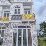 Nhà Trệt Lầu 2 Mặt tiền trước sau view sông - đường Tô Vĩnh Diện - giáp Khu TĐC Tiểu Dự Án Nhi Đồng, Q.Bình Thuỷ, Cần Thơ