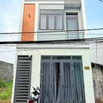 Bán căn nhà trệt lầu và dãy trọ 5 phòng trệt lửng - Gần trường đại học FPT