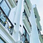 Nhà đẹp 5 tầng Đào Nguyên Trâu Quỳ giá 5.55 tỷ
