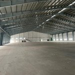 bán kho xưởng trong kcn tại bến cát - bình dương. đất 30.000m2 xưởng 15.500m2