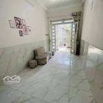 cg cho thuê nhà hẻm xe hơi đỗ cửa ng thị kiểu-ht-q12
dt 4 *15m 1 trệt ,1 lầu ,3pn,2wc nhà trống