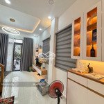 chính chủ bán nhà huỳnh văn bánh, phường 13, quận phú nhuận, giá 2 tỷ 990, diện tích 45m2, shr