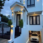 bán nhà phố 2 mặt tiền kqh ngô quyền, phường 6, đà lạt