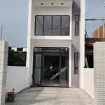 nhà ngộp giá rẻ 500 triệu, sổ riêng thổ cư, gần cầu bạch đằng tân uyên bình dương