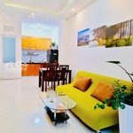 cho thuê căn hộ đầy đủ nội thất 1 triệt 1 lầu 2 phòng ngủ, phòng khách, bếp, 2 wc