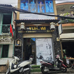 mặt tiền đường hoàng xuân nhị cách mặt tiền âu vơ 40m..cho thuê được 18tr..giá 5.4 tỷ