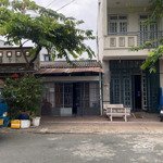 rẻ nhất khu vực! cần nhà cấp 4 vuông vức mặt tiền đường số phước bình tp thủ đức