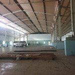 bán xưởng gần 5000 m2, đất skc, mặt tiền đường lớn. giá bán 62 tỷ thương lượng
