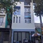 đường hai bà trưng, dt: 5,5 x 9,2m, giá: 5.5 tỷ ngay trung tâm thành phố bà rịa cần bán gấp