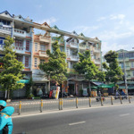 mặt tiền tạ quang bửu phạm hùng q8 ( 4 * 16 ) 4 lầu 17 tỷ