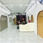 cho thuê nhà mặt tiền lê hồng phong - 20tr