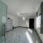 bán nhà 5 tầng mặt tiền đường thích quảng đức - kđt hà quang 2.