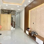 bán nhà 3 tầng lạc thị ngọc hồi giá đẹp cho nđt.lh e ngay để xem sổ đỏ