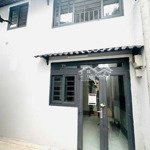 nhà ngay bệnh viện quận 12, gần cầu quang trung chỉ 499 triệu