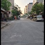 hiếm giá yêu - phân lô vỉa hè sát aeon mall trường quốc tế, kinh doanh sầm uất