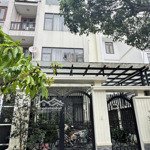 liền kề văn quán 70m2x4 tầng-mặt tiền 4,2m-thang máy - vỉa hè - ô tô tránh 16.5 tỷ có thương lượng