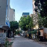 bán nhà đường ngọc khánh dt 55m2-7tầng-mt4.5m-giá18.8tỷ- thang máy-gara ôtô-kinh doanh