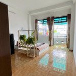 chính chủ cho phòng căn hộ dv full đầy đủ nội thất, đường lớn