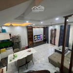 bán nhà tô hiệu - 2 thoáng - view phố - ô tô gần dt 40m