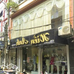 hot! cho thuê mặt bằng kinh doanh phố hàng da dt 30m2x2t, mặt tiền 6.5m, giá 22tr. kd mọi mô hình