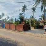đất ven biển phố tây hàm tiến cần bán - dt 90m2 full thổ cư mặt tiền đường hoà bình
