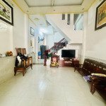 gấp bán, bán nhà 3 tầng btct, hẻm 5m, gần phan văn hớn, quận 12, ngang 4x14, chỉ 5.x tỷ