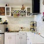 bán căn 1pn + vinhomes grand park q9 giá 2.150 tỷ full nt đẹp view hồ bơi hướng đông bắc tầng trung