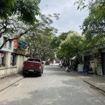 hàng cực hiếm - 75m2 đất đức giang - mt4.9m - ô tô vào - ngõ thông -uer nhất khu vực
