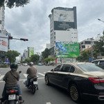 nhà 2 lầu mặt tiền phan đăng lưu, dt: 20x30m, giá 120 tỷ, hđt dk 350tr/tháng