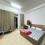 vị trí đẹp! nhà 4 tầng (5pn) mới - 4,7x14,3 - 70m2 khu phan xích long, pn chỉ 11,9 tỷ o966547321