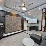 siêu phẩm ngô gia tự - ô tô đỗ cổng - mới koong-full nội thất sịn sò - hiếm bay nhanh giá -585 tỷ